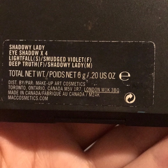 ❌SOLD❌ MAC eyeshadow palettes - Picture 5 of 6